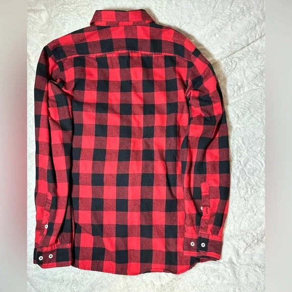 Red and black Buffalo checkered flannel - Picture 3 of 5